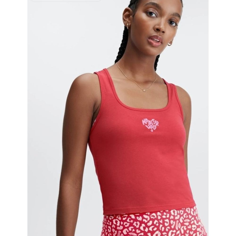 NWT Fabletics Women's Sweat -Wicking 24/7 Red Britt Tank Top XXL 14-16